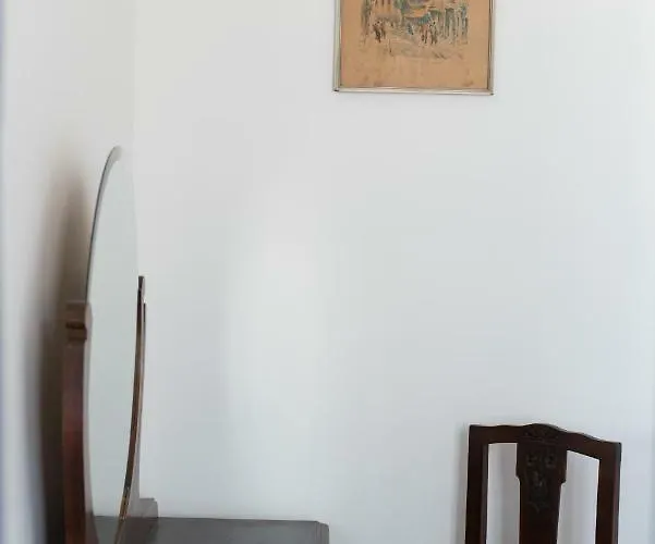 Chez Georges Apartment *